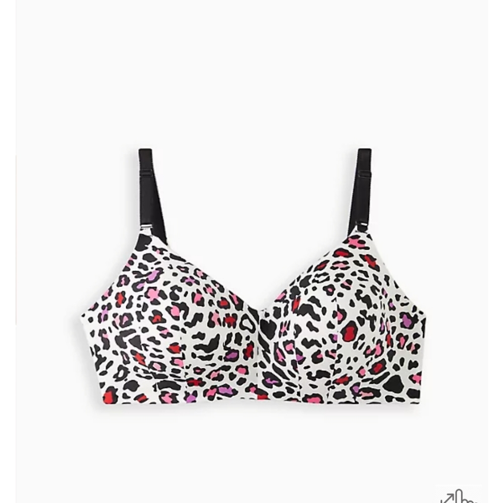 COPY - Lightly lined wire free back smoothing bra. 44B